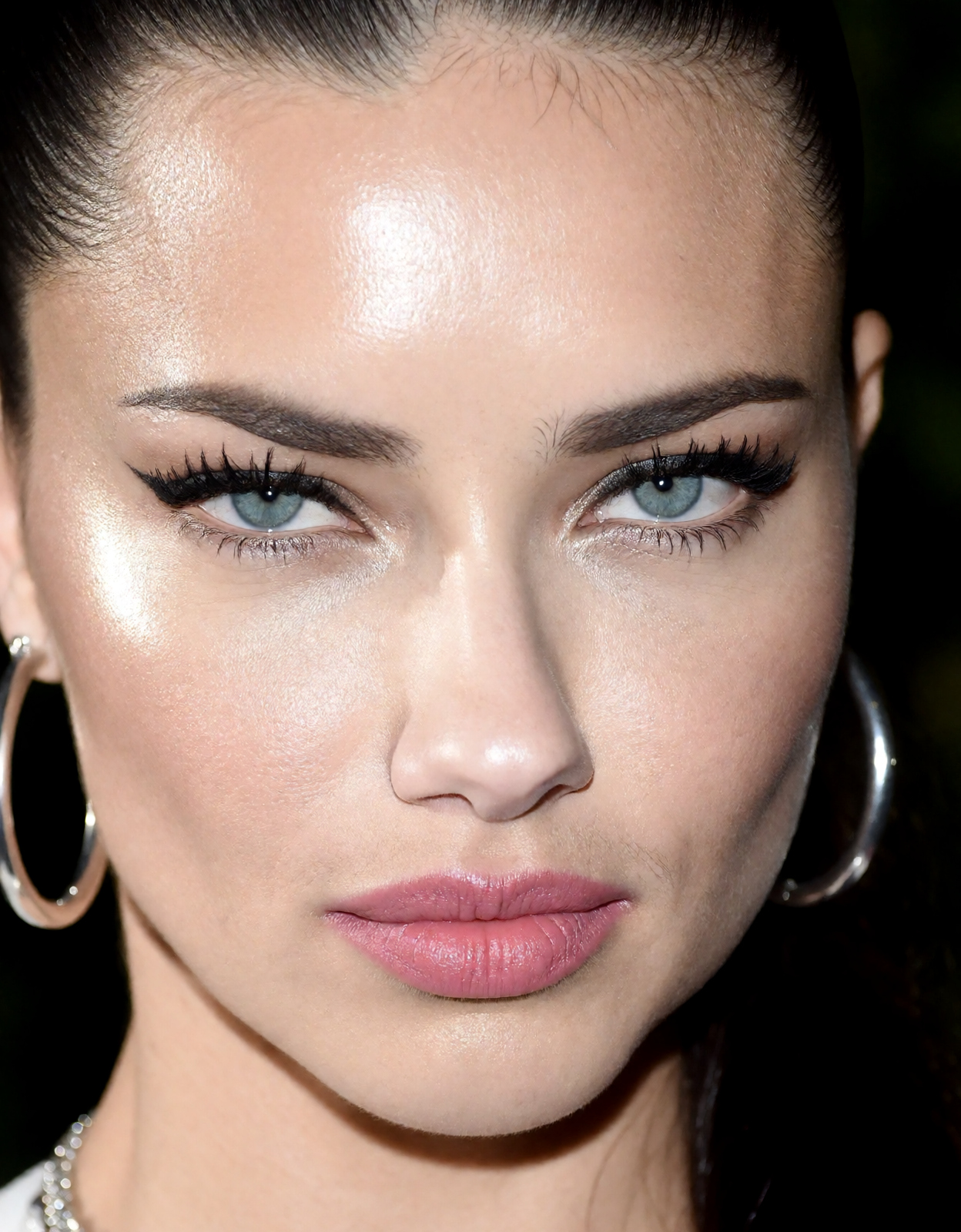 0004Adriana_Lima_KREA2.jpg