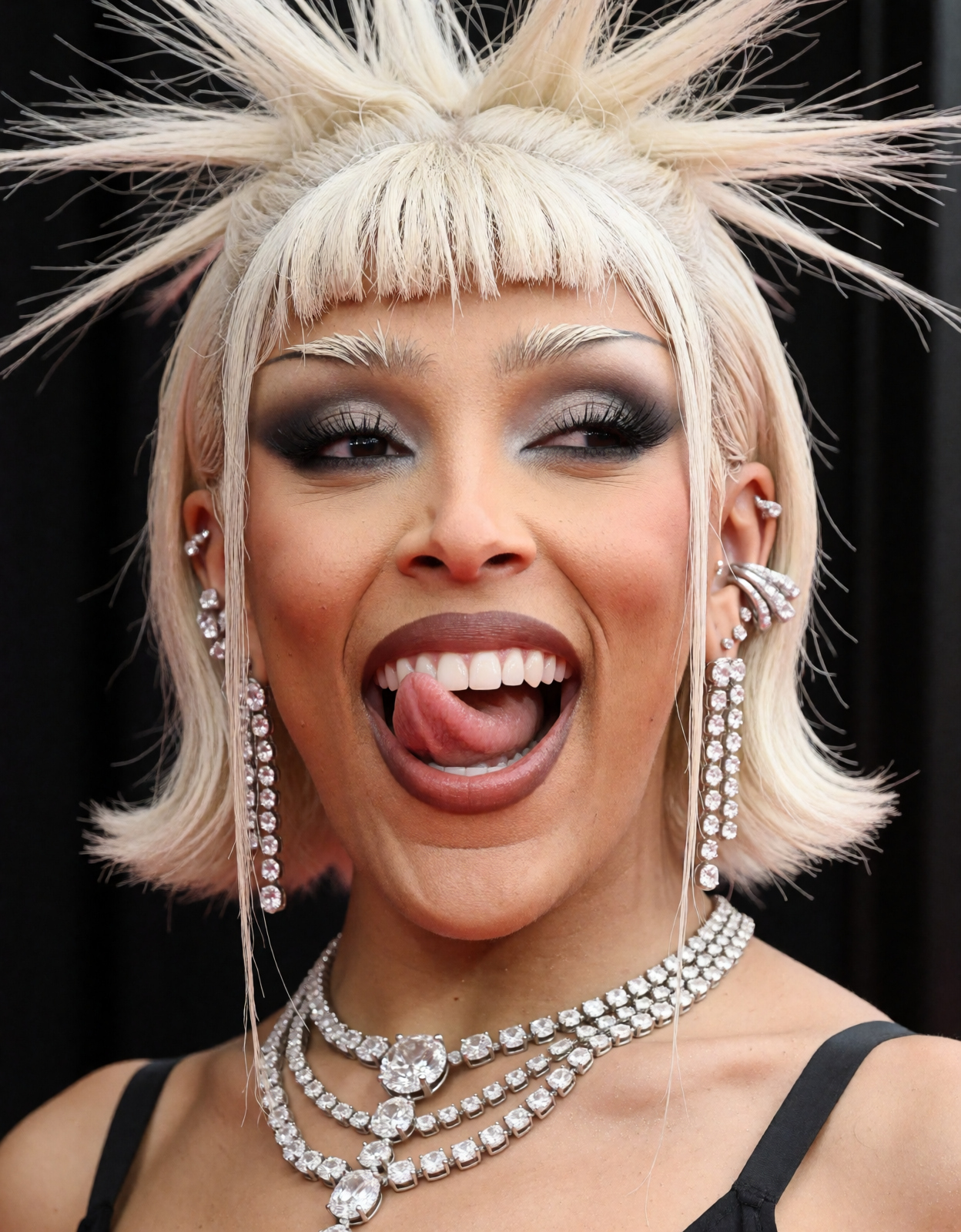 0000DojaCat_KREA2.jpg