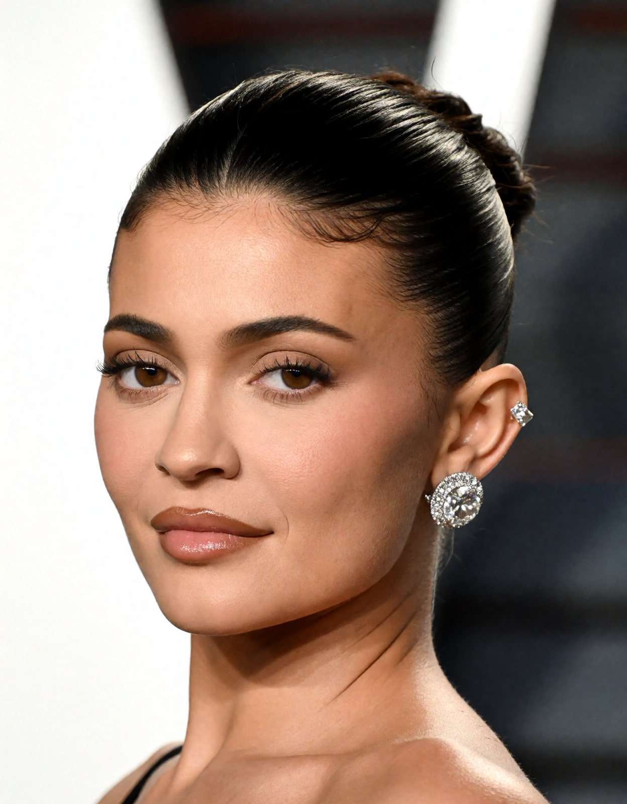 0002Kylie_Jenner_KREA2.jpg
