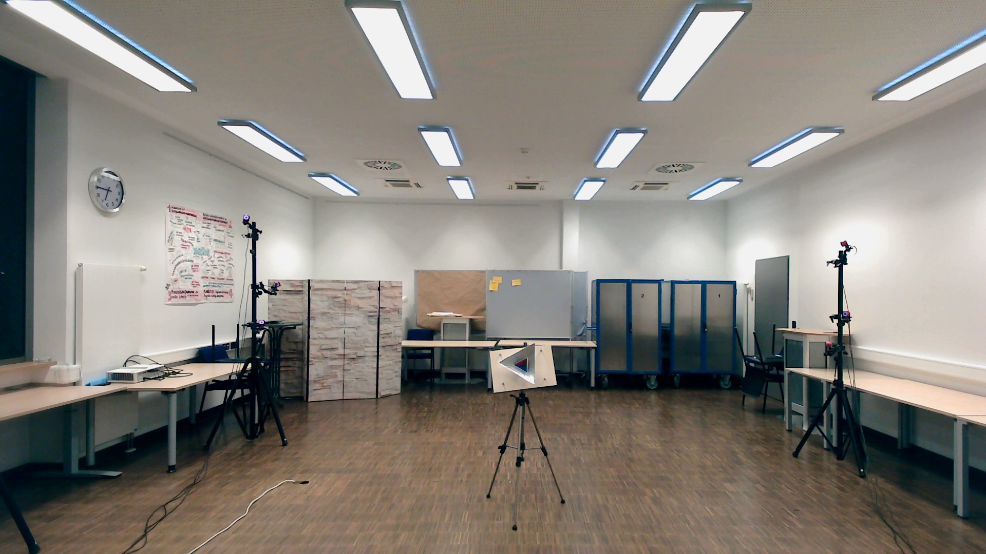 frame_07.jpg